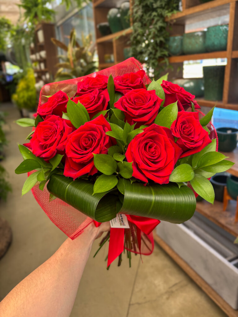 Buquê de 10 Rosas Importadas - Cod. 71916 R$ 329,90